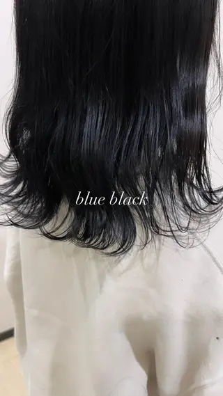 ショート カラー オカベ ショウマのヘアスタイル