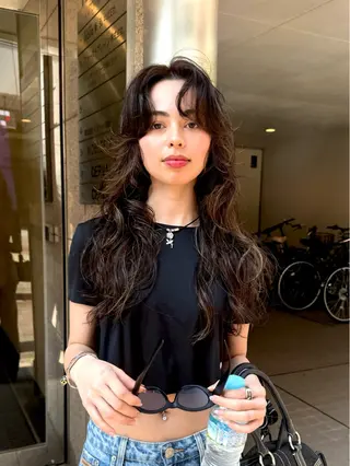 ロング カラー ハイトーン/レイヤー /ウルフ⭐️永田⭐️のヘアスタイル