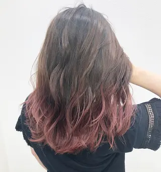 セミロング AKANE 【zina新宿】のヘアスタイル