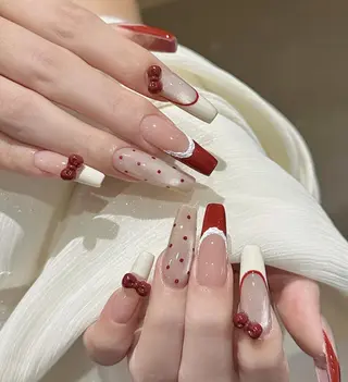 ネイル エ リのネイルデザイン