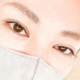 マツエク・マツパ u eyes ななほの眉毛・アイブロウイメージ