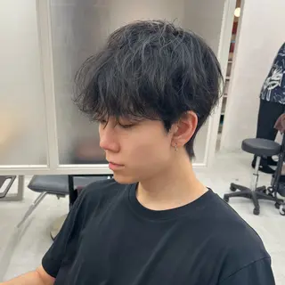 パーマ メンズ youres hair 髪質改善トリートメント&ヘッドスパ  新宿三丁目店【ユアーズヘア】所属・🦋透明感カラー 👑NODOKA🦋のヘアスタイル