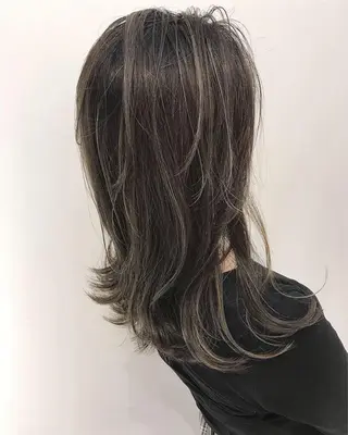 ミディアム カラー 髪質改善・艶髪特化 木村侑平のヘアスタイル