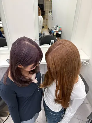 カラー ベージュ/ブラウン/ ナチュラルレイヤーのヘアスタイル