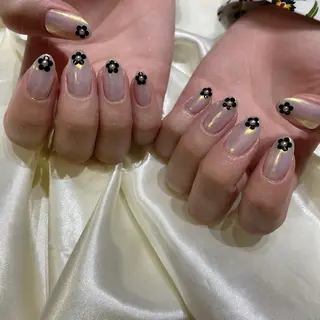 ネイル 西岡 杏のネイルデザイン