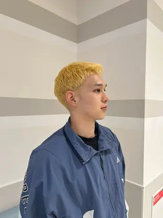 カラー メンズ 黒阪 なみのヘアスタイル