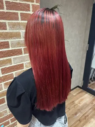 カラー Arisa ‎𖤐 ̖́-‬のヘアスタイル