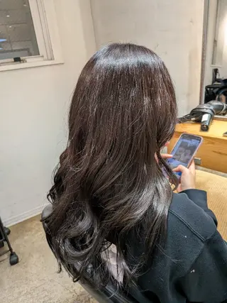 カラー 高久 優亜のヘアスタイル