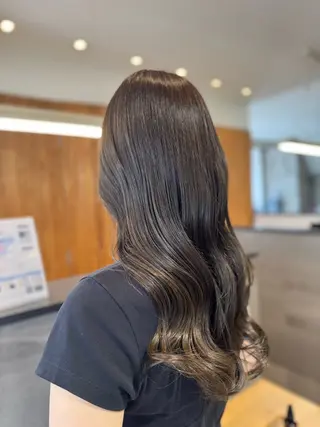 ロング 柳川 ことねのヘアスタイル