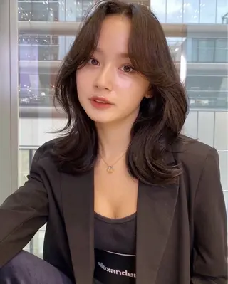 ミディアム ユズキ/大人可愛い♡ レイヤーstyleのヘアスタイル