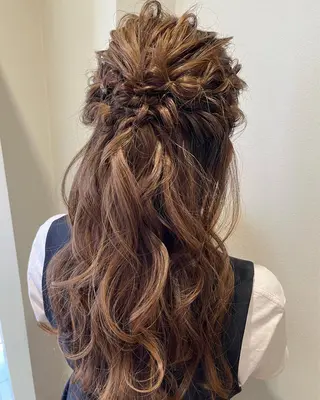 ロング ヘアアレンジ サソウ ユリエ🥥のヘアスタイル