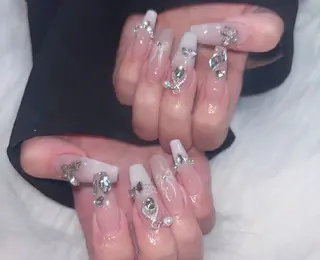 ネイル ネイルサロン Easenのネイルデザイン