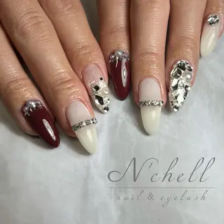 ネイル Nailist Aoiのネイルデザイン