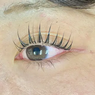 パーマ isobe yuiのネイルデザイン