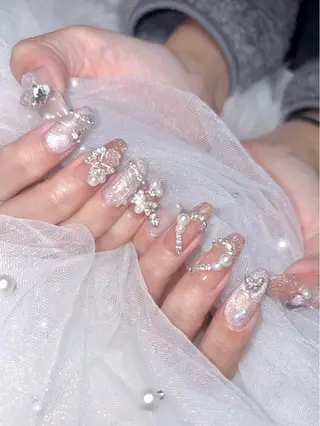 ネイル 児玉 茉緒のネイルデザイン