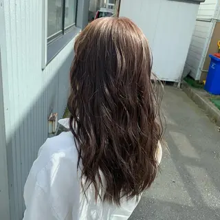 ロング カラー ヘアアレンジ newi TATSUのヘアスタイル
