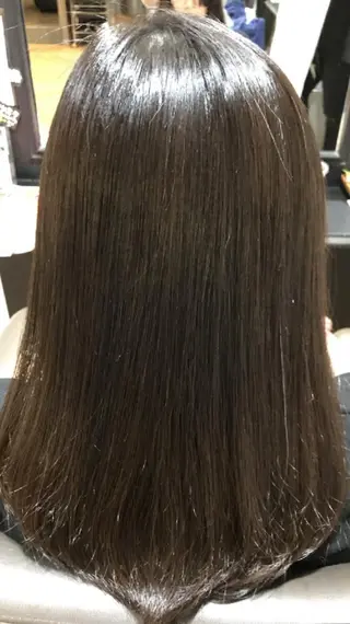 カラー 三好 麻美のヘアスタイル