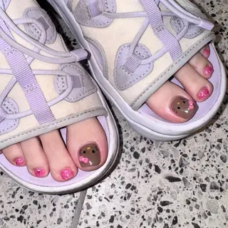 ネイル RIEKO🍒 ワンホン♡推しネイルのネイルデザイン