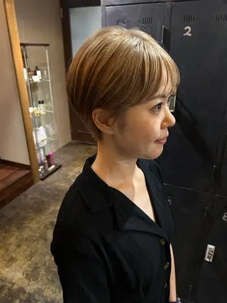 ショート カラー ショート/ボブ/ 心斎橋/宮脇美奈のヘアスタイル