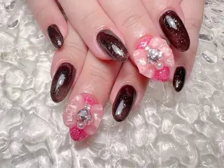 ネイル マジックミラー所属・マジック ミラーのネイルデザイン