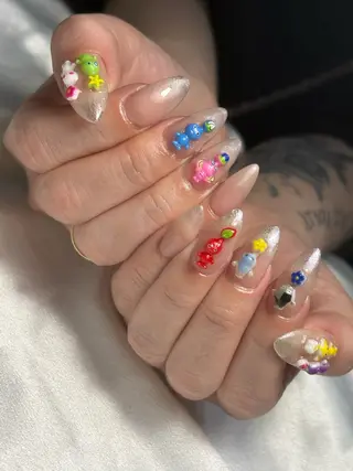 ネイル ✴︎ Delightのネイルデザイン