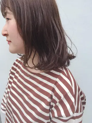 ミディアム カラー パーマ 高浜 夕海のヘアスタイル