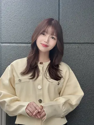 セミロング 裕千/くびれヘア/ 韓国風ヘア/顔まわりのヘアスタイル