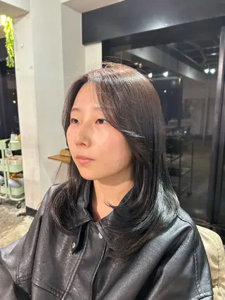 セミロング カラー ブリーチ/透明感カラ ー/Shori/店長のヘアスタイル