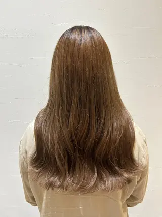 ロング 代田 美月のヘアスタイル