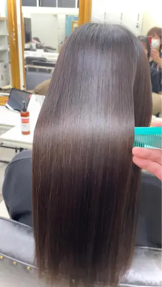 ロング ウルフ/レイヤー /髪質改善　ナユタのヘアスタイル