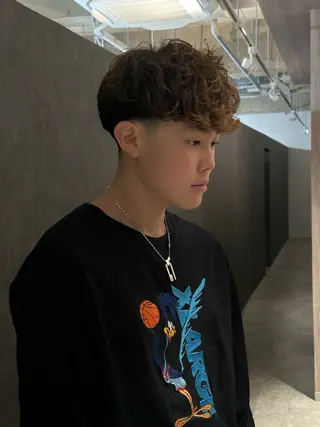 ショート カラー パーマ メンズ 金山駅前/メンズ パーマ/真柄 恒輝のヘアスタイル