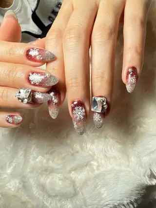 ネイル ベロバ クリスティーナのネイルデザイン
