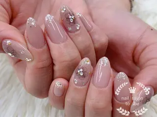 ネイル Nail Salon To Beのネイルデザイン