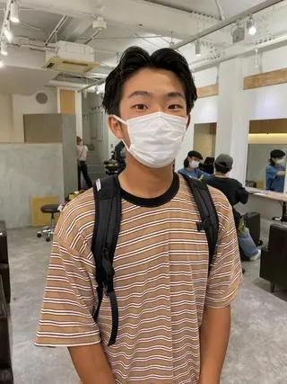 ショート メンズ 森貴裕/ベージュ/ パーマ/オリーブのヘアスタイル