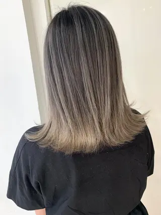 ミディアム カラー ヘアアレンジ 【公式】amble luxe池袋東口🩷のヘアスタイル