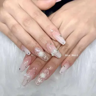 ネイル HIN NAILのネイルデザイン