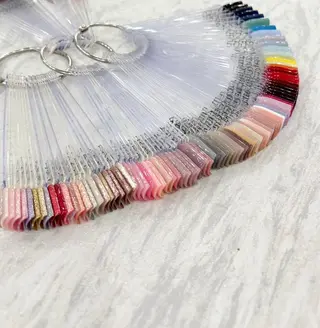 ネイル KUGO SALON所属・KUGO SALON めぐみのネイルデザイン