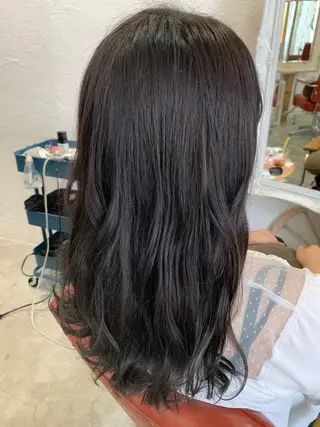 ロング カラー fio マナミのヘアスタイル