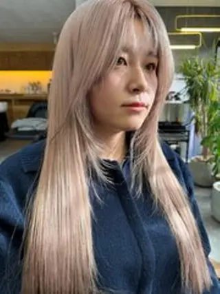 ロング nelke/レイヤー 立川/ブリーチのヘアスタイル