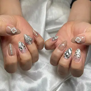 ネイル うにゃねいる🌷 Mayaのネイルデザイン