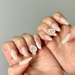 ネイル Rizm secret所属・hitomi ︎✿のネイルデザイン