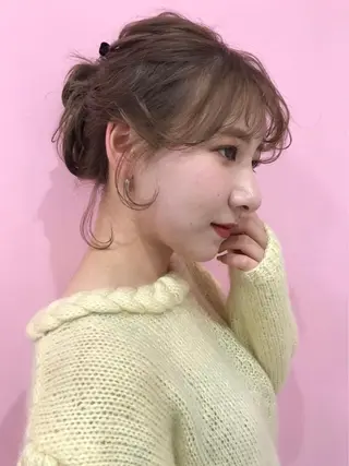 ミディアム カラー 岩田 萌那のヘアスタイル