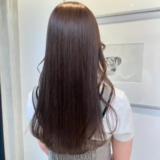 セミロング カラー カジュアルを女っぽく 𝗮𝘆𝗮𝗰𝗼のヘアスタイル