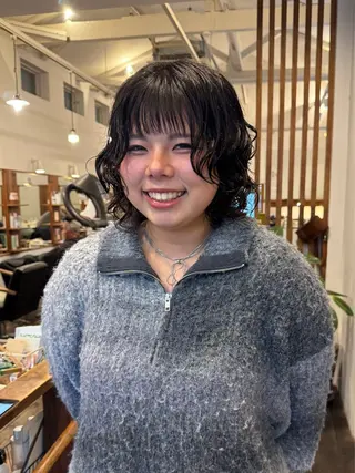 ミディアム パーマ MOK大阪梅田店 Asahiのヘアスタイル