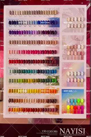 ネイル 岡田 野良のネイルデザイン