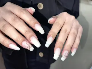 ネイル ki🍒🍒 ki ツルツルネイルのネイルデザイン