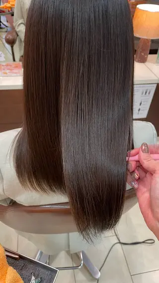 セミロング 西中島/髪質改善/ 透明感/山川光子のヘアスタイル