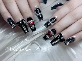 ネイル E.N🦋 長さ出し/持ち込みのネイルデザイン