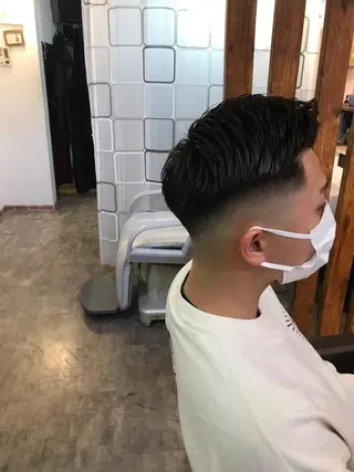 メンズ Back  bone barberのヘアスタイル