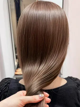 セミロング 透明感カラー/ mizukiのヘアスタイル